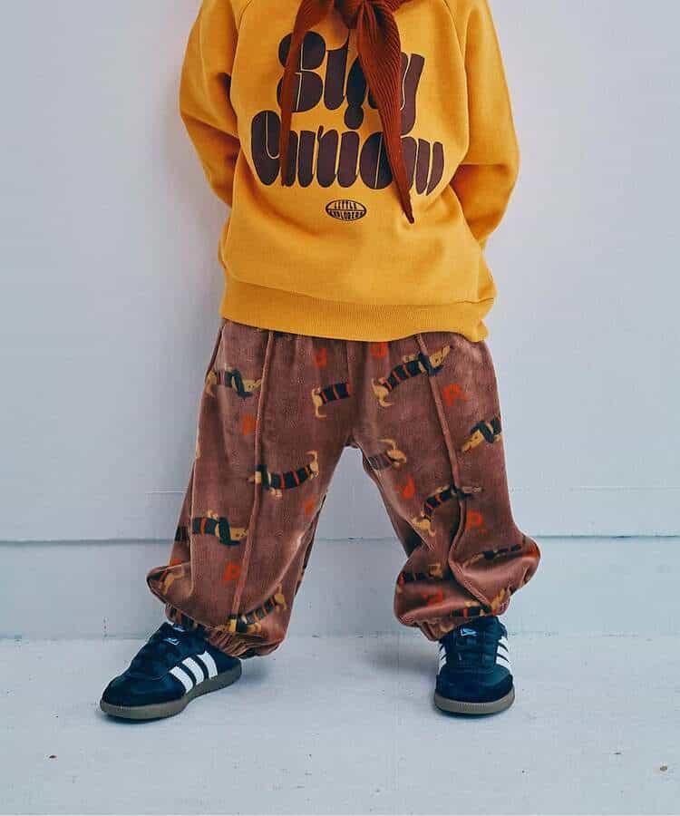 174243097