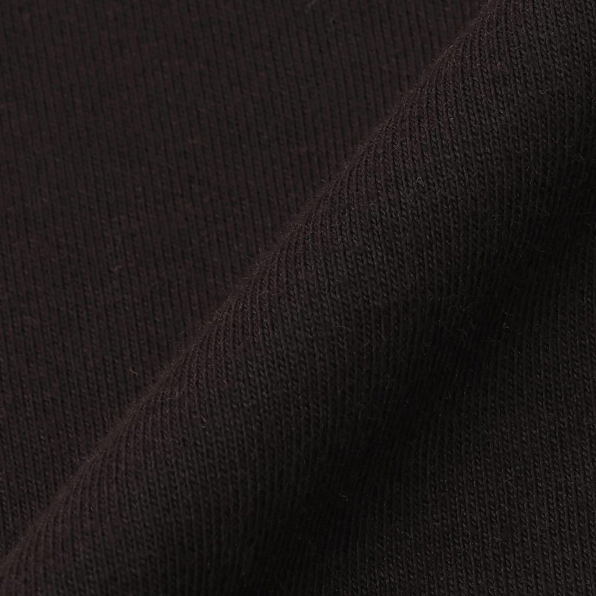 173885404