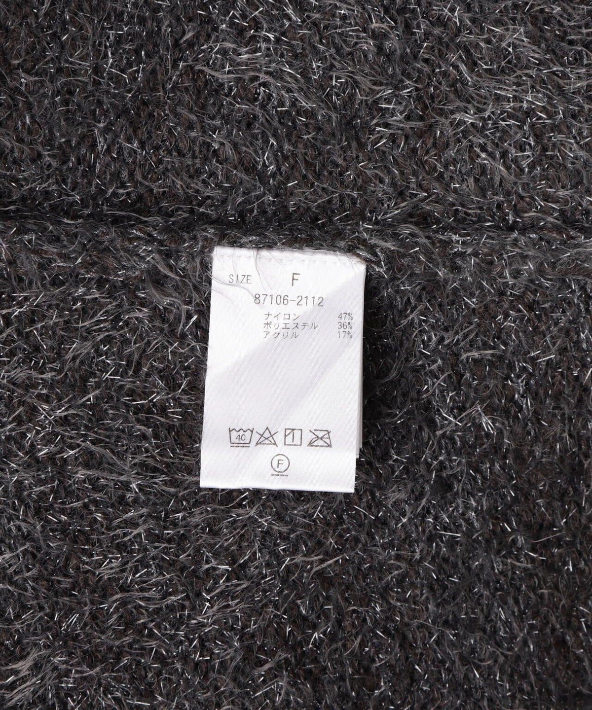 153956962