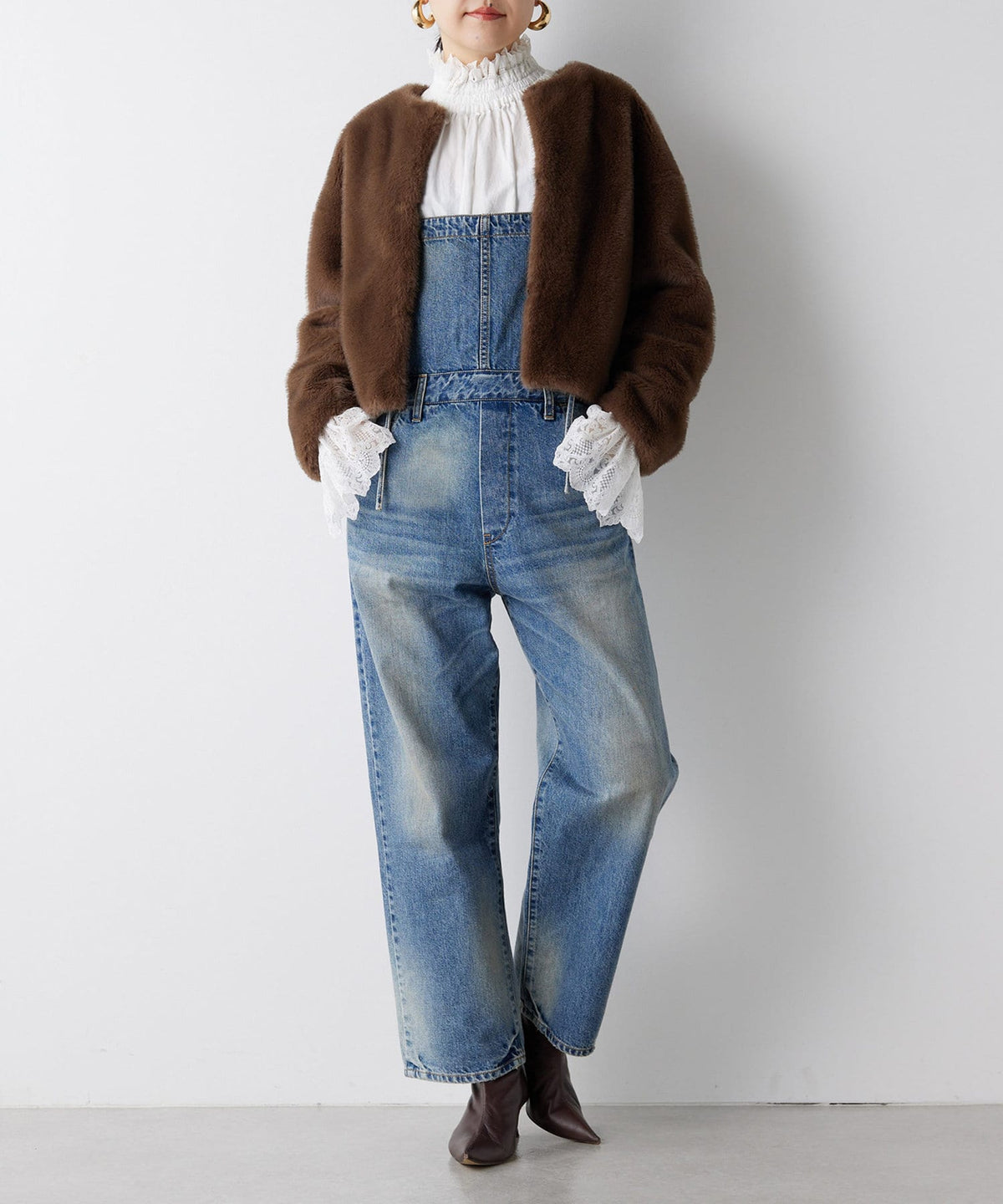 103585263