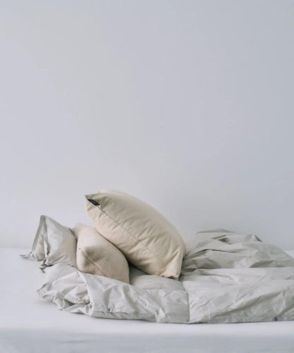 174702342