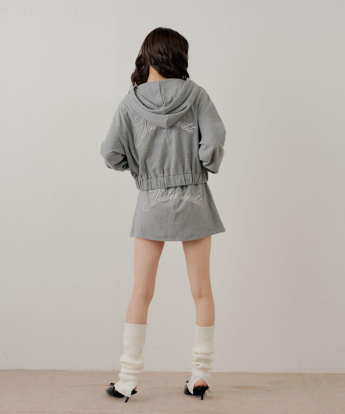168918843