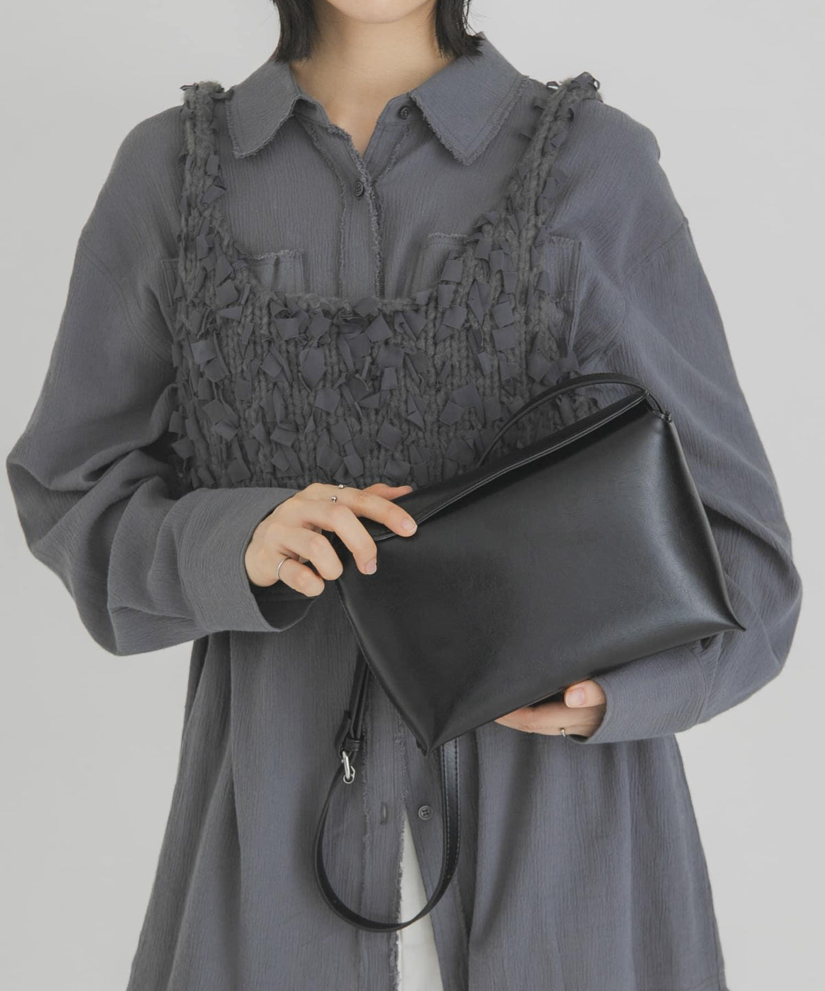 173781606