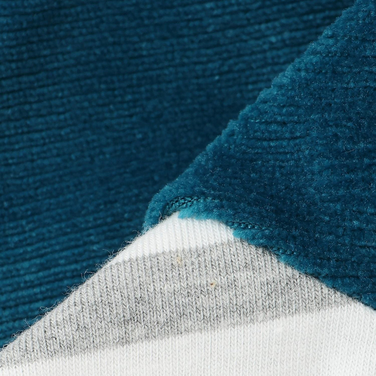 172073079