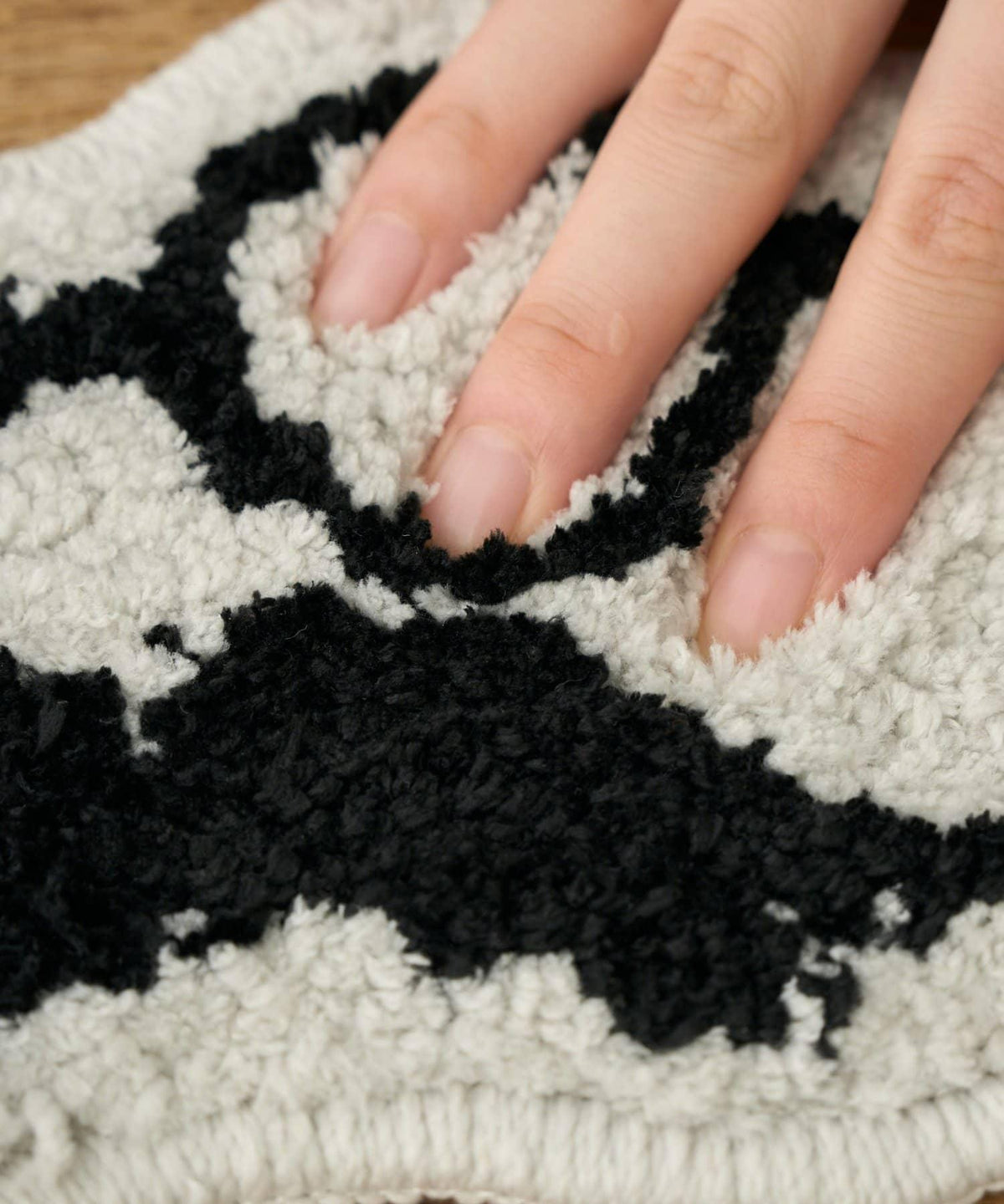 173789662