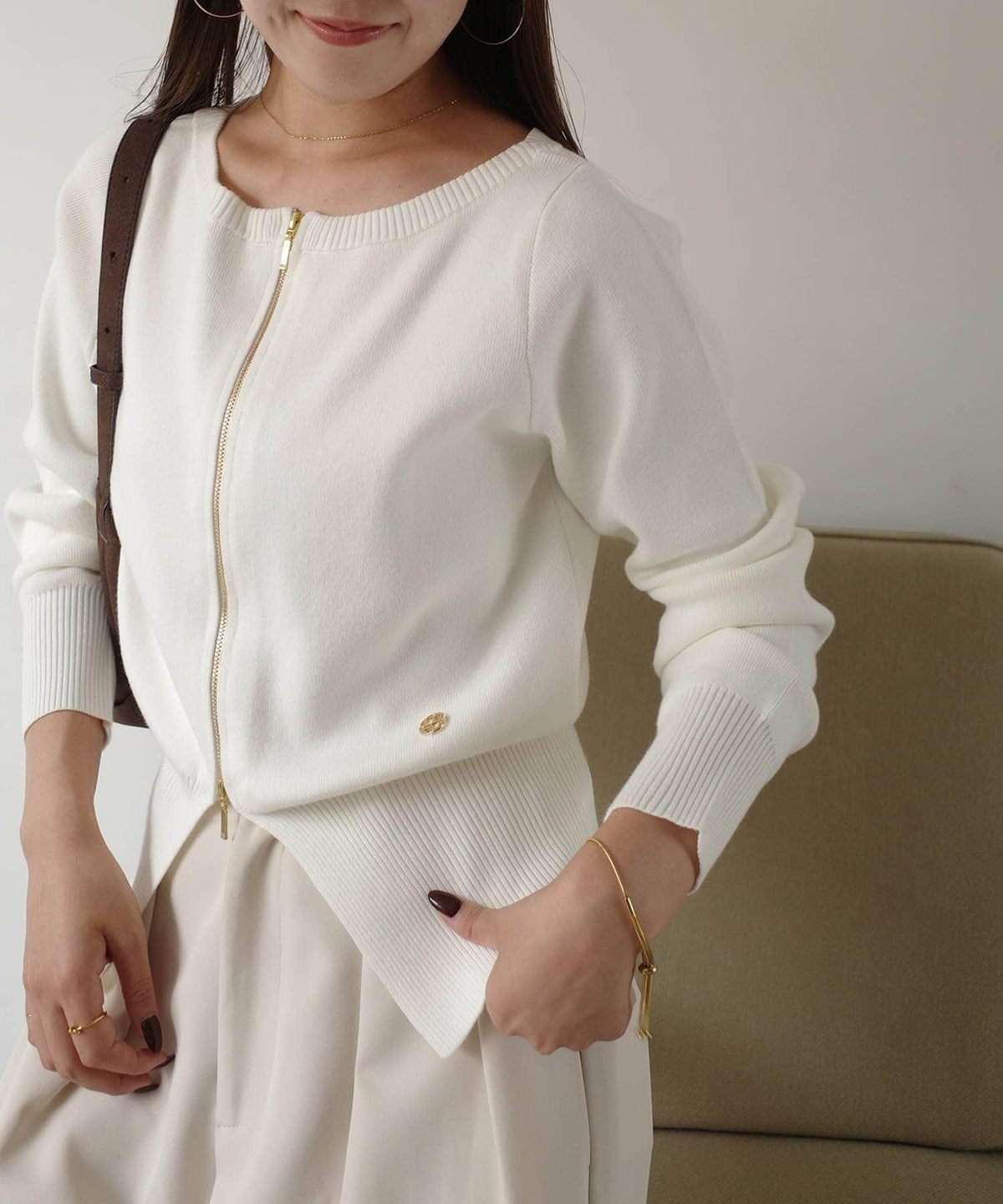 173898595