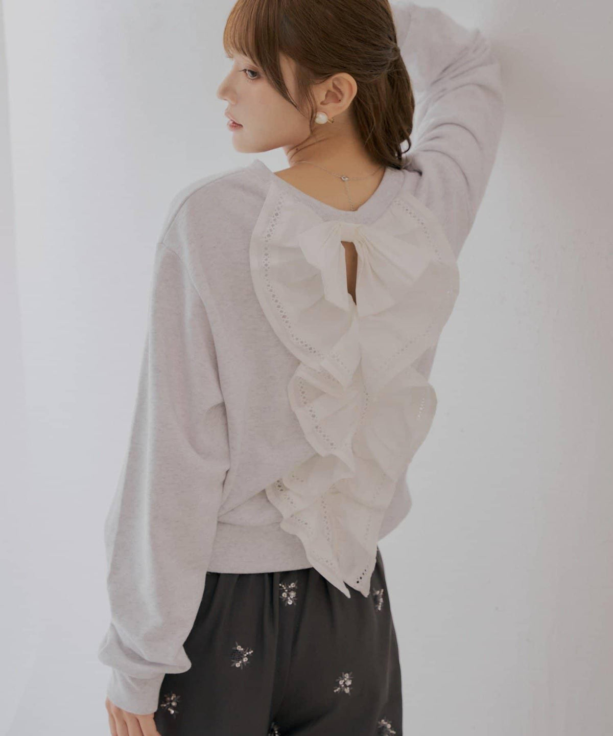 173542921