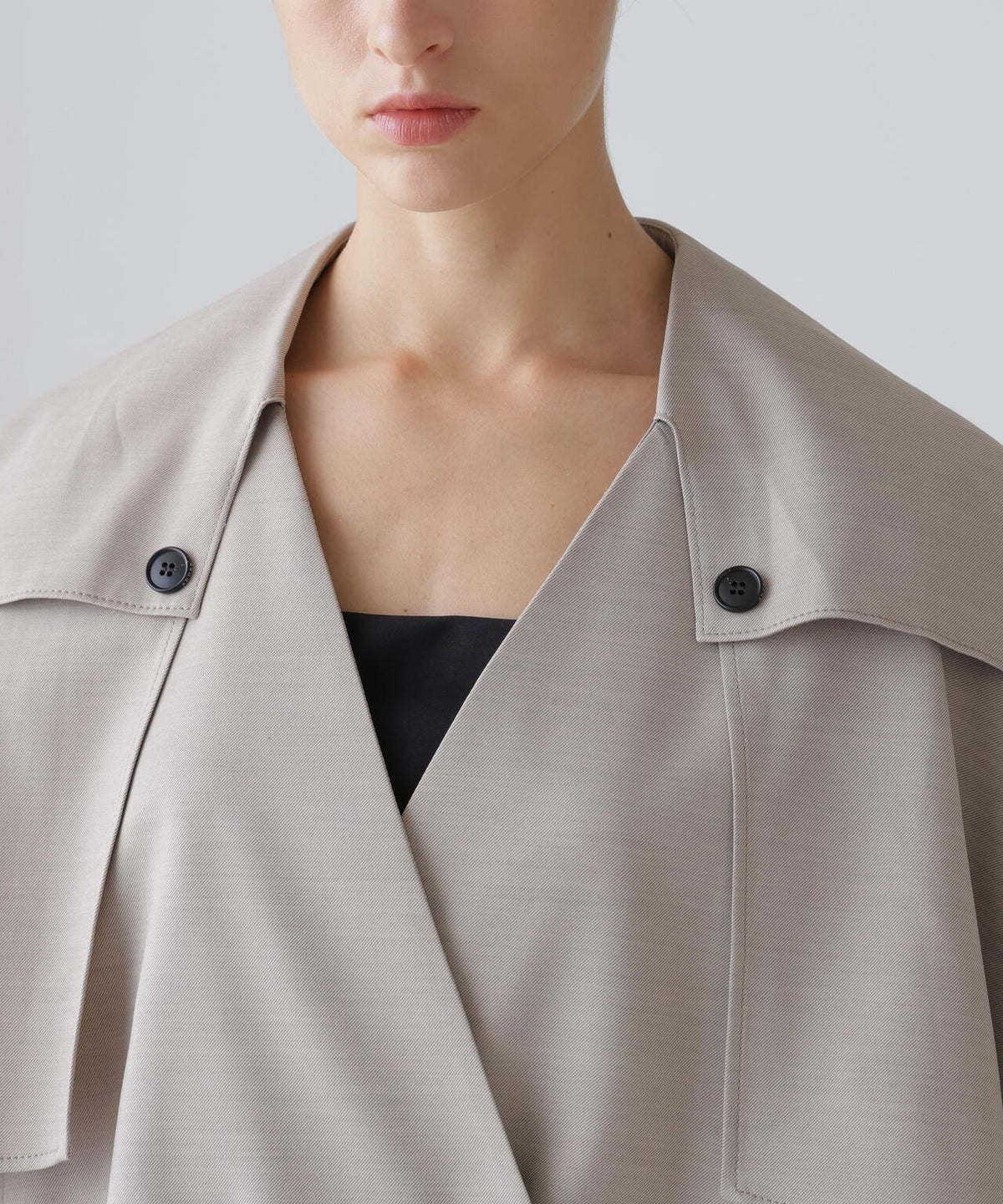 172832657
