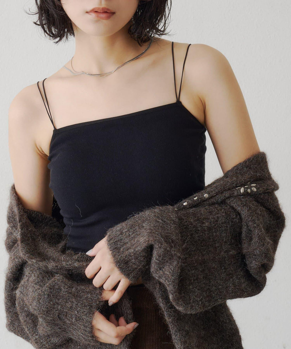 173238031